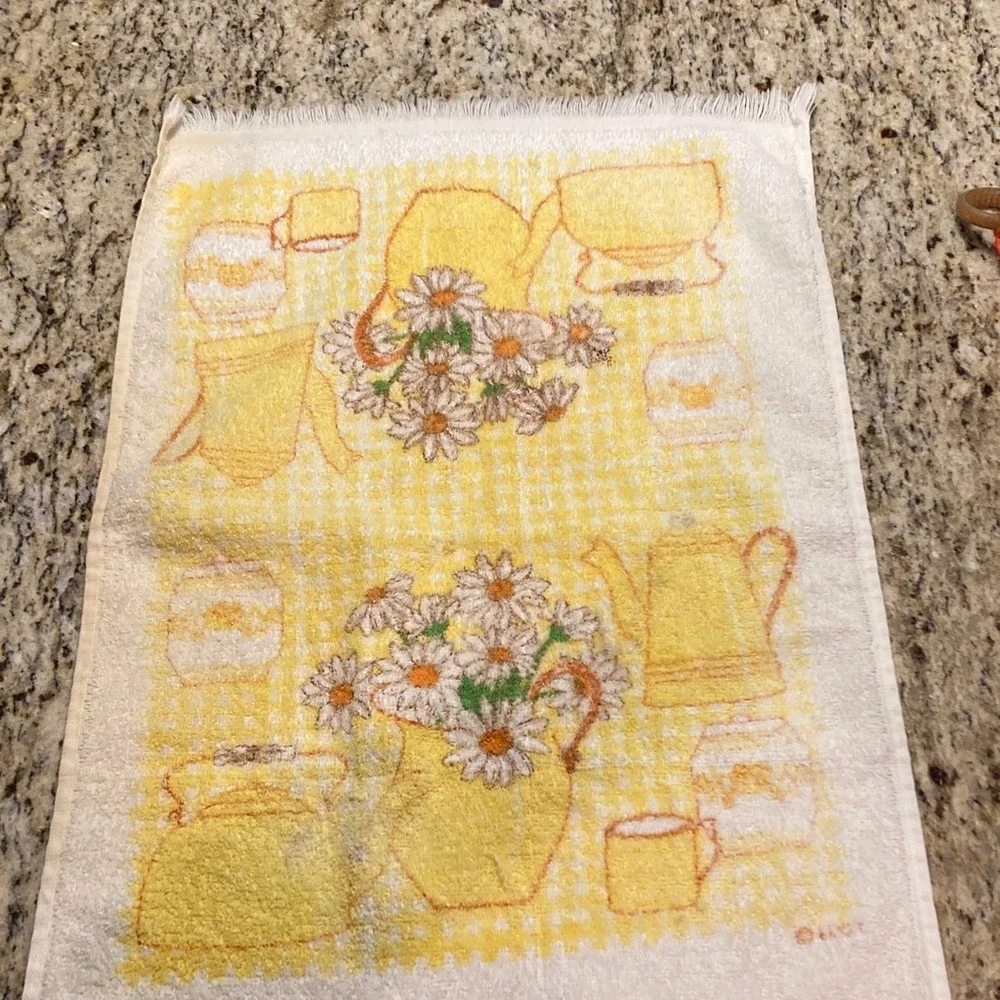 VTG Cannon Colorful Kitchen Towel Set Floral Designs 1 Pot Holder Orange Yellow‎